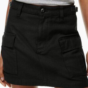 Aritzia TNA Supply Utility Cargo Black Short Skirt Size 4